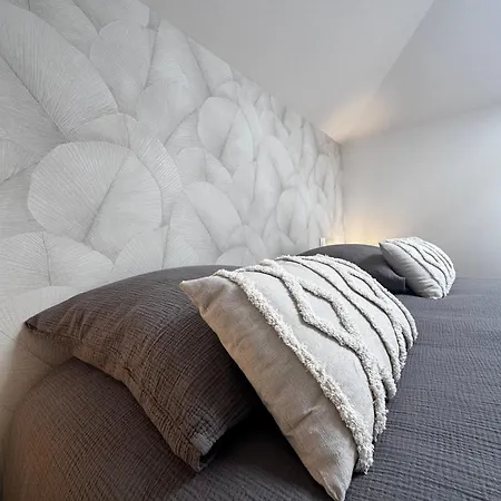 La Pagaille Nyaraló